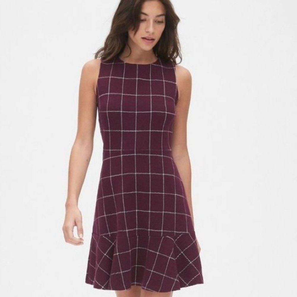 Gap Sleeveless Plaid Fit and Flare Dress
